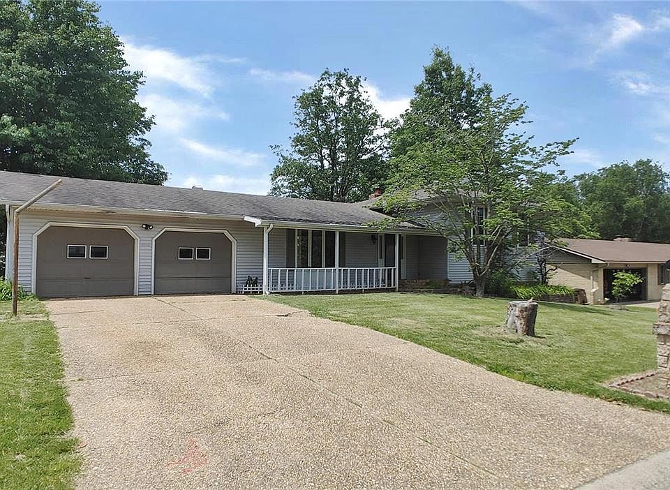 1811 Sherwood Dr, Cape Girardeau, MO 63701 MLS 23028682 Zillow