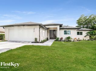 9025 Irving Rd, Fort Myers, FL 33967