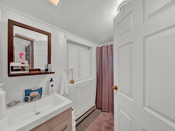 4th image of 3511 Broad Rock Blvd #5