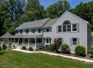 277 Pleasant Valley Rd, Morganville, NJ 07751