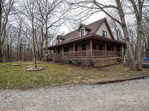 2nd image of 1140 County Highway 18