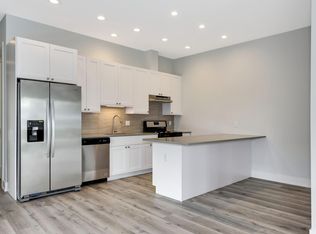 3648 N Central Ave #202, Chicago, IL 60634