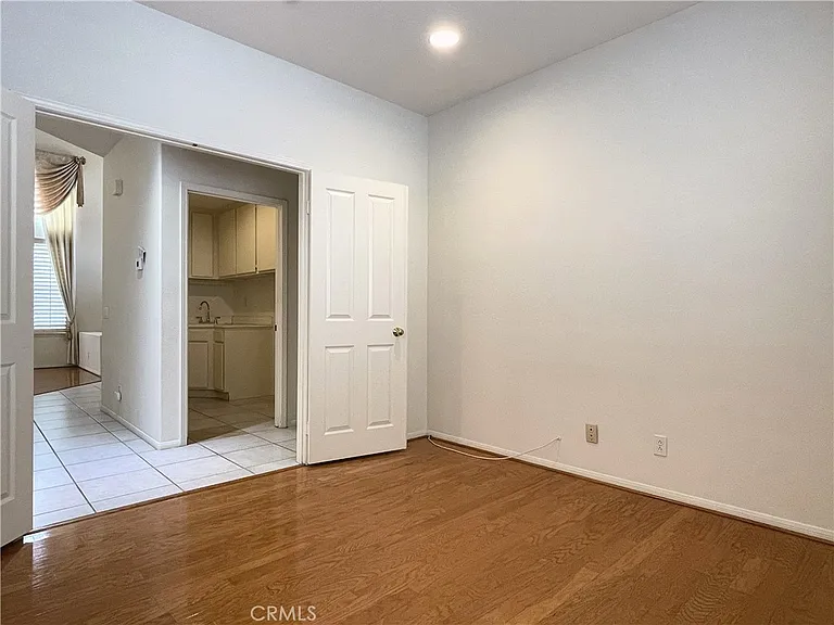 2712 Westbourne Pl — Photo 18