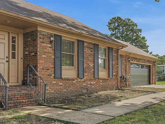 4th image of 1801 Sara Ann Cir