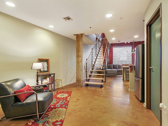 5th image of 1039 Constance St APT 5