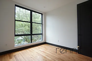 Rented by Rennit Inc.