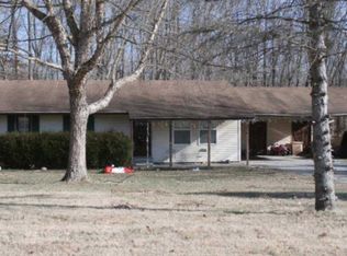 888 County Road 2095 E, Fairfield, IL