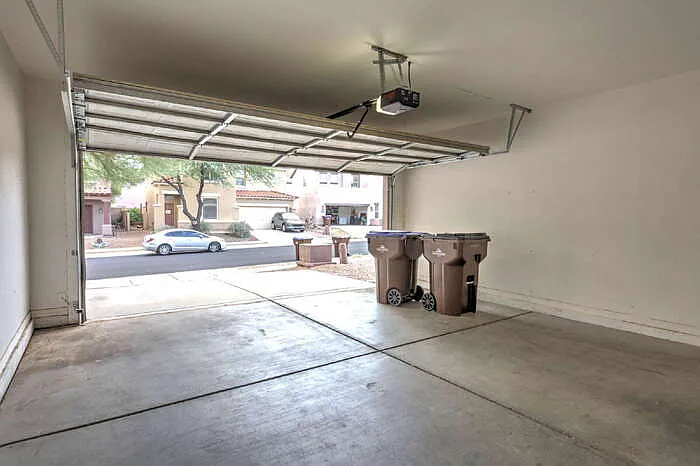 137 E Camino Del Abedul — Photo 28