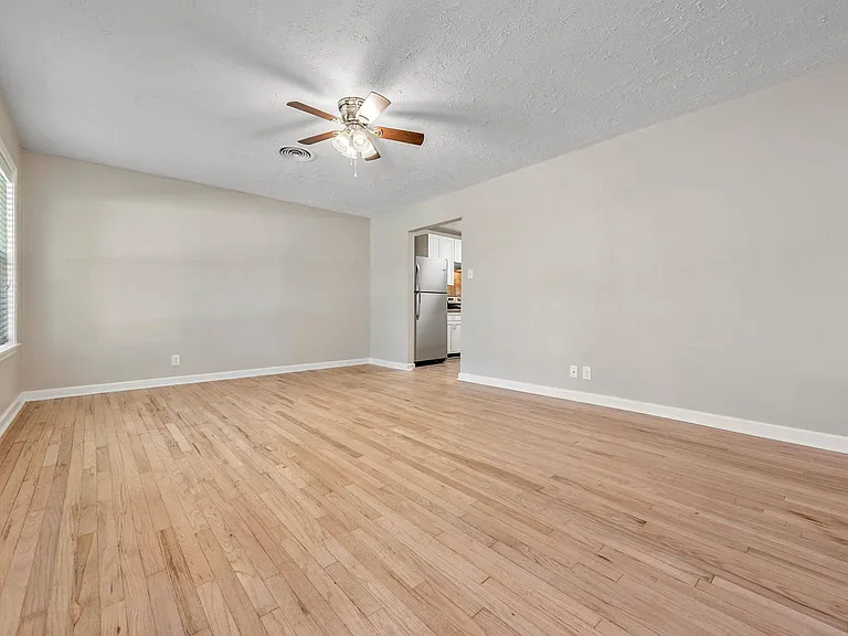 309 Dunn St — Photo 8