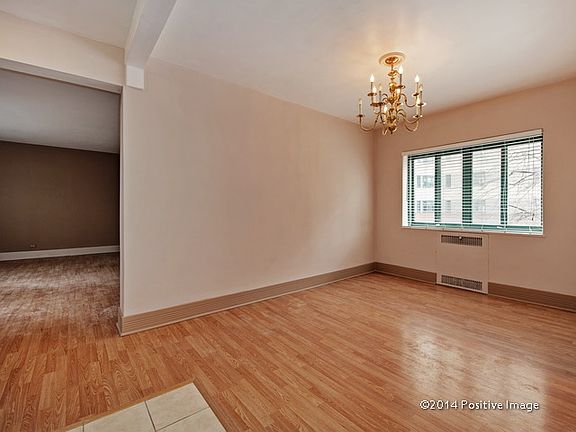 5th image of 5056 N Marine Dr APT D3