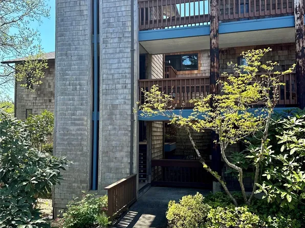 2801 Willows Rd #11, Seaview, WA 98644