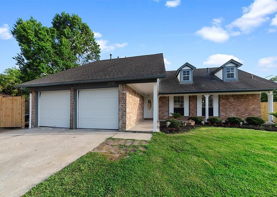 1st image of 11702 Brettwood Ct