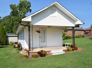 1309 S State Highway 16, Newton, NC 28658