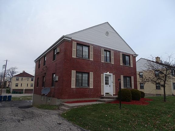 5th image of 533 Wiltshire Blvd APT D