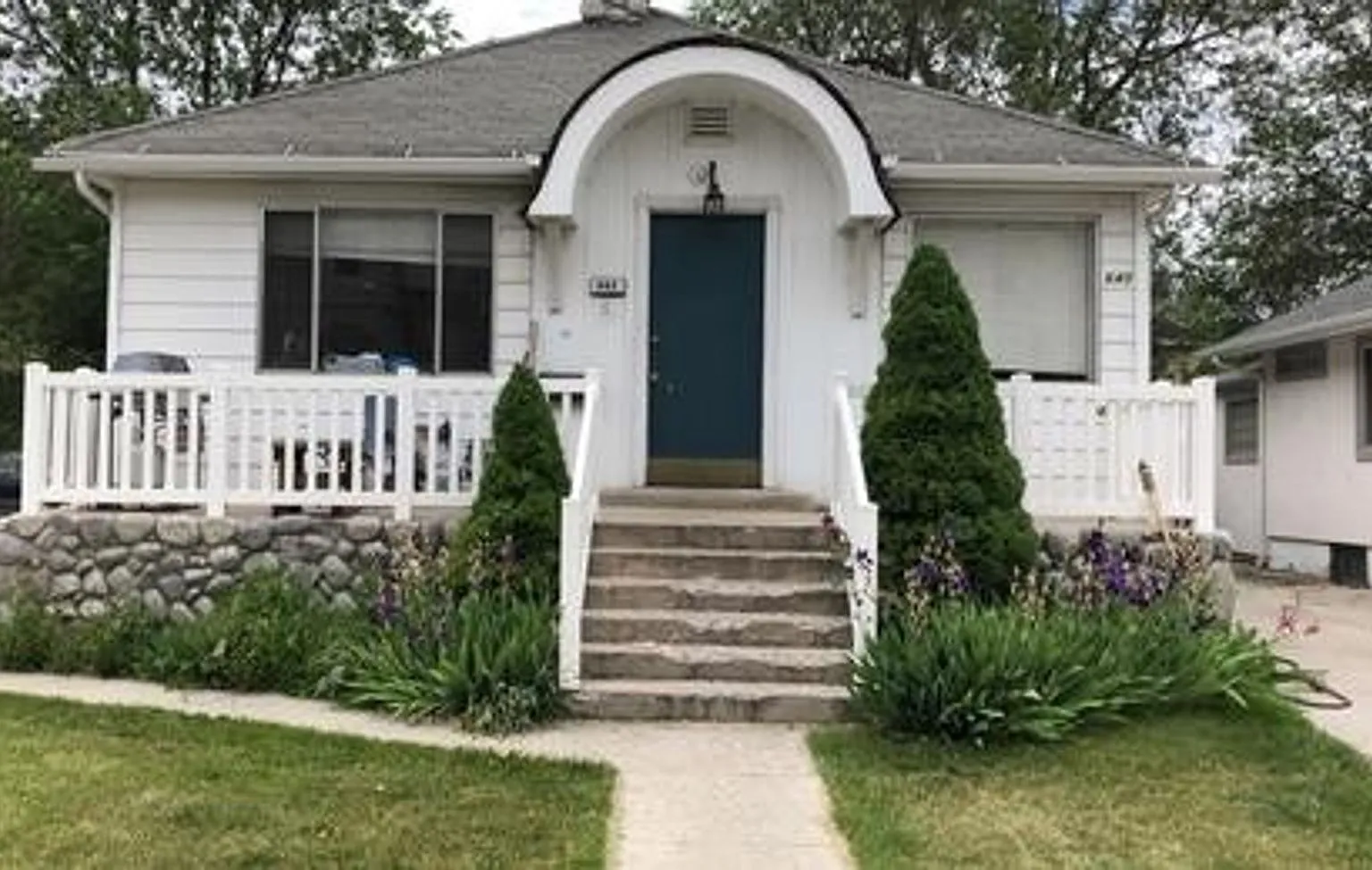 Large 5 Bed 2 Bath Duplex in Provo — Photo 1