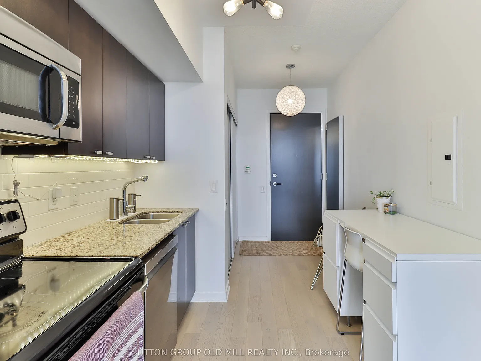 1 bed, $2,050 — Photo 1