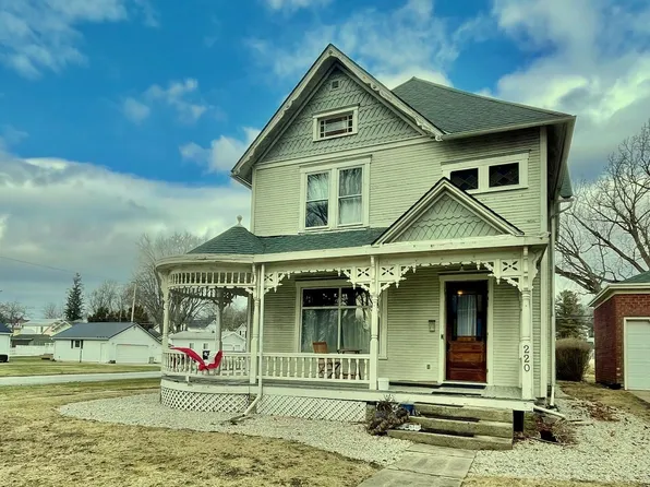 220 W Baird St, West Liberty, OH 43357