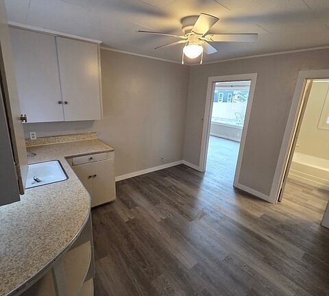 5th image of 345 NE 6th St APT 4