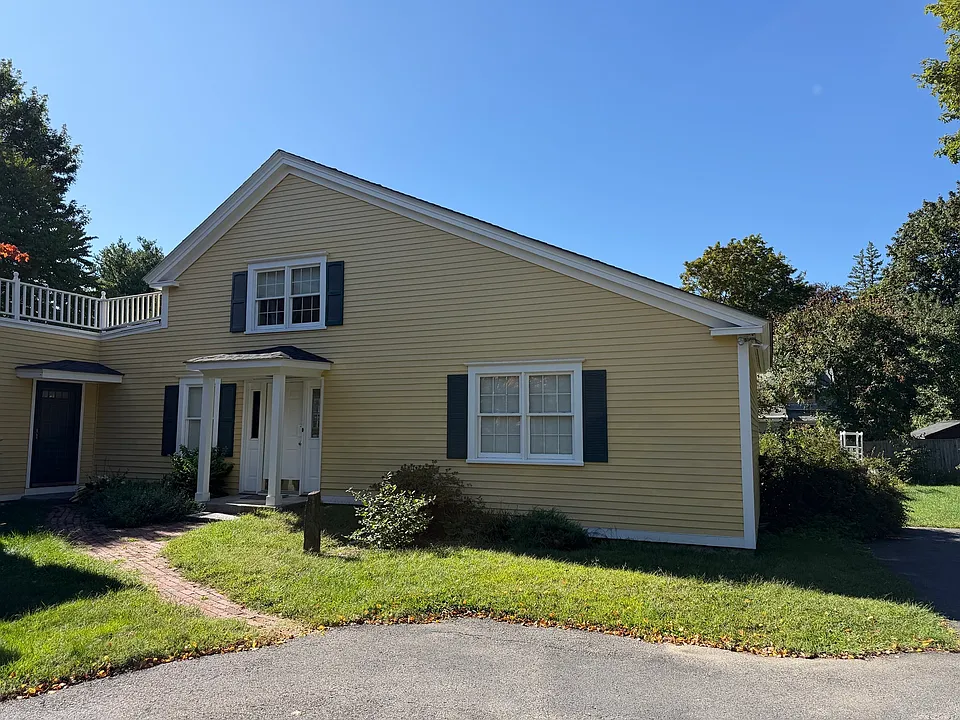 362 King St #1
