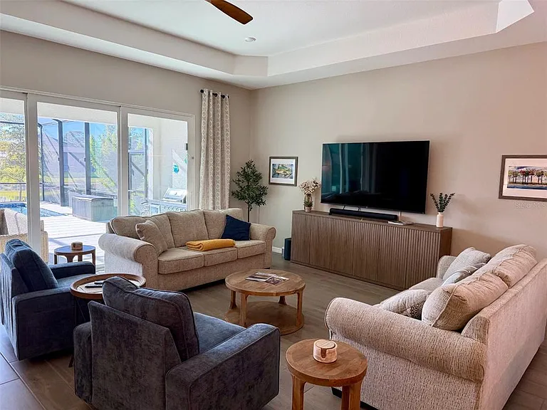 17577 Santorini Ct — Photo 9