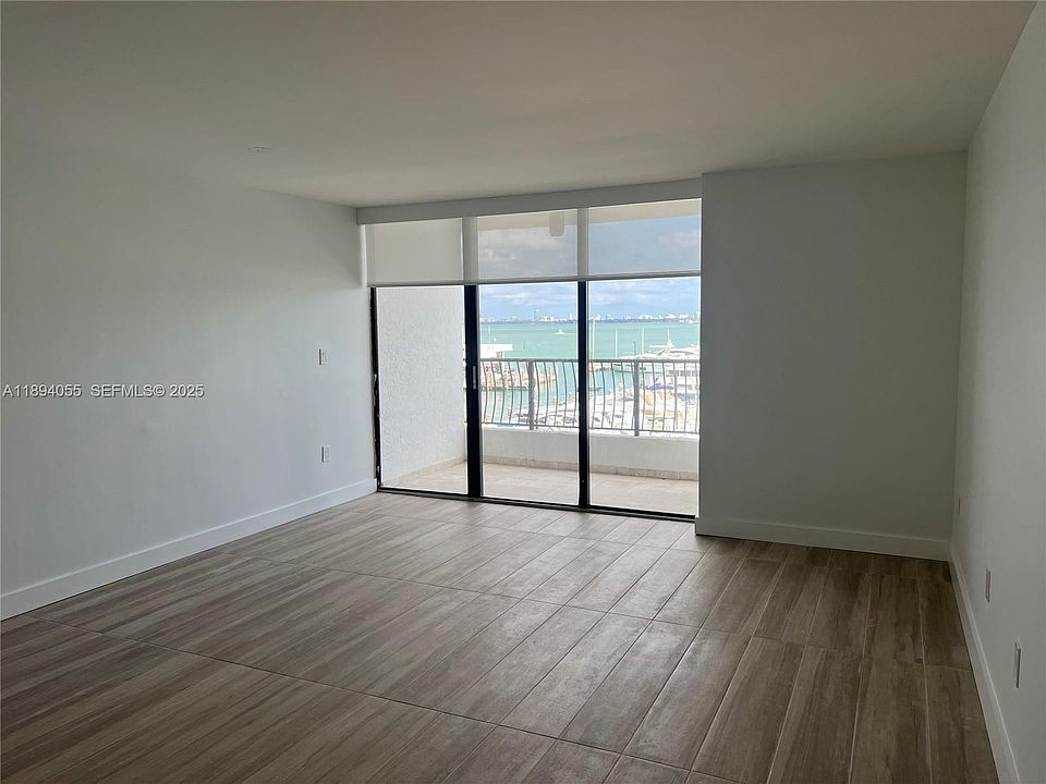 1st image of 555 NE 15th St APT 411