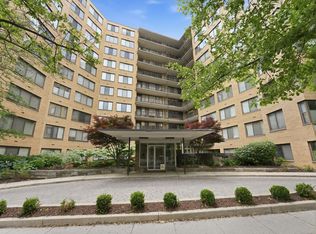4740 Connecticut Ave NW APT 818, Washington, DC 20008