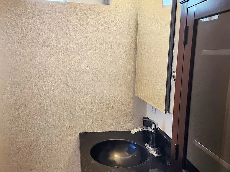 312 Vassar Dr SE — Photo 25