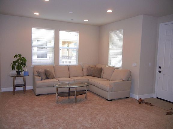2nd image of 12 Maravilla Ct