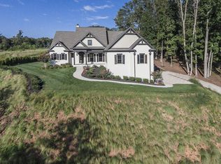 615 Oak Cove Ln, Knoxville, TN 37922