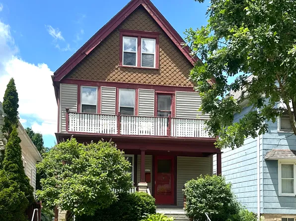 3117 N Fratney St, Milwaukee, WI 53212