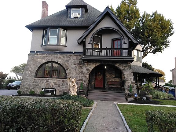 FRONT OF BUILDING