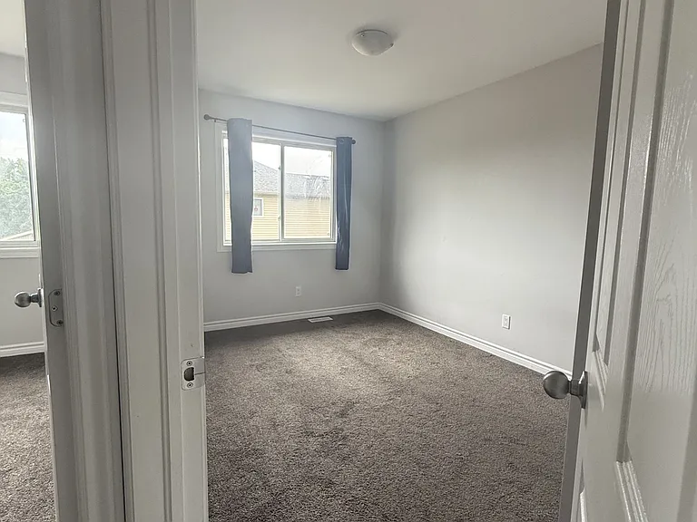 1183 Duke St — Photo 8