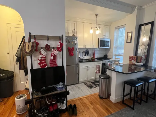 170 Irvington Ave APT 104, South Orange, NJ 07079