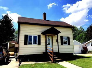 151 S Depot St, Juneau, WI 53039