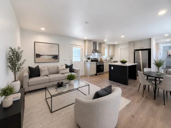 2060 N Center St #410, Mesa, AZ 85201