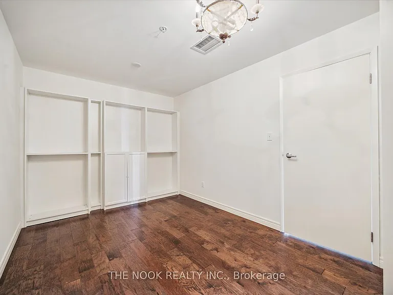 38 Walton St #308 — Photo 13