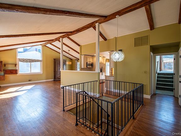 3rd image of 83 Edgepark Road