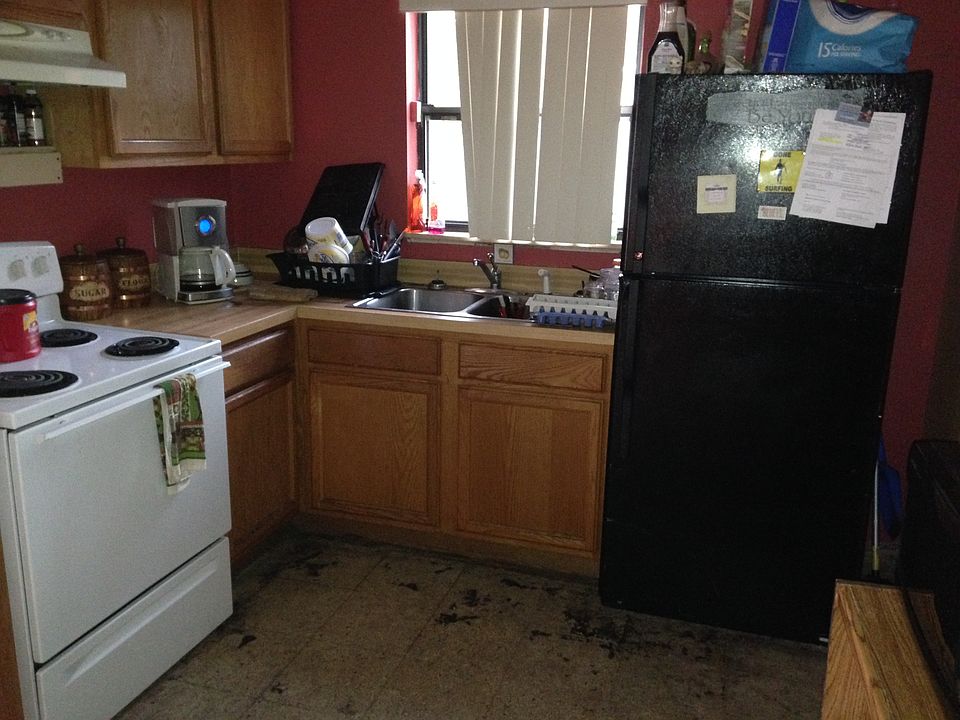 2nd image of 433 Ormond Ave