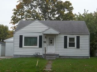 1811 11th St, Charleston, IL 61920