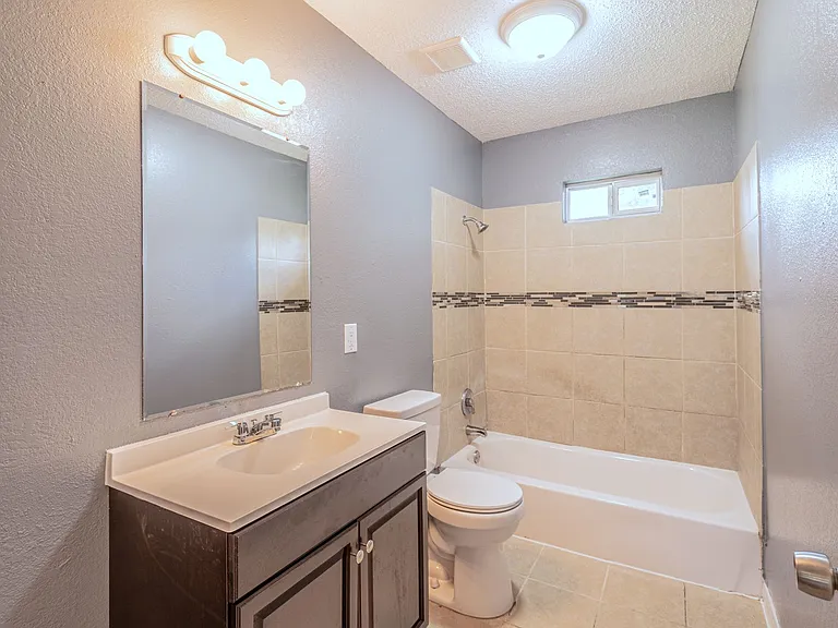 5407 Thrush Dr — Photo 12