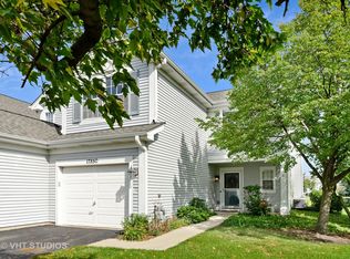 17850 W Salisbury Dr, Gurnee, IL 60031