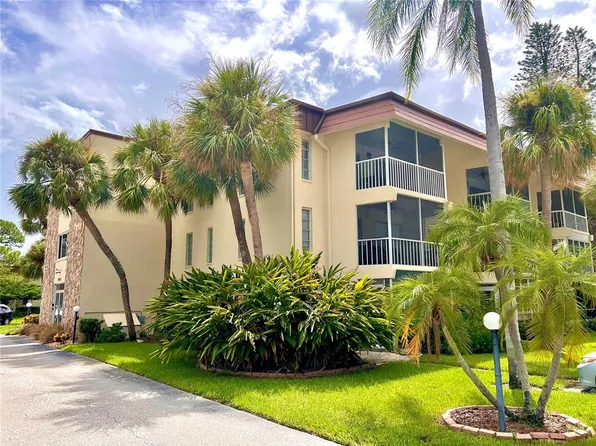 4901 38th Way S #316, Saint Petersburg, FL 33711