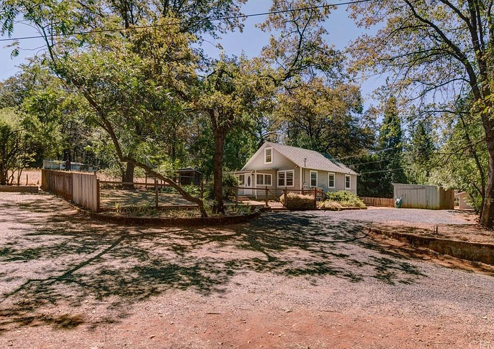 2nd image of 6130 Rossi Way