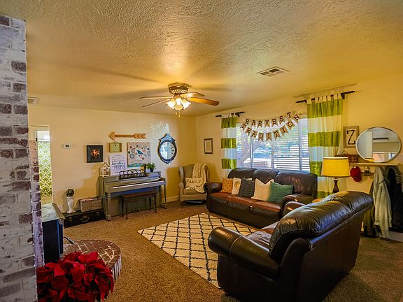 Upstairs Family Room