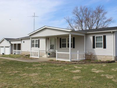 300 Loveless St, Carlinville, IL, 62626