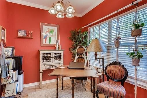 4th image of 22338 Briarcliff Dr