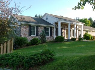 192 Crown Point, Princeton, WV 24740