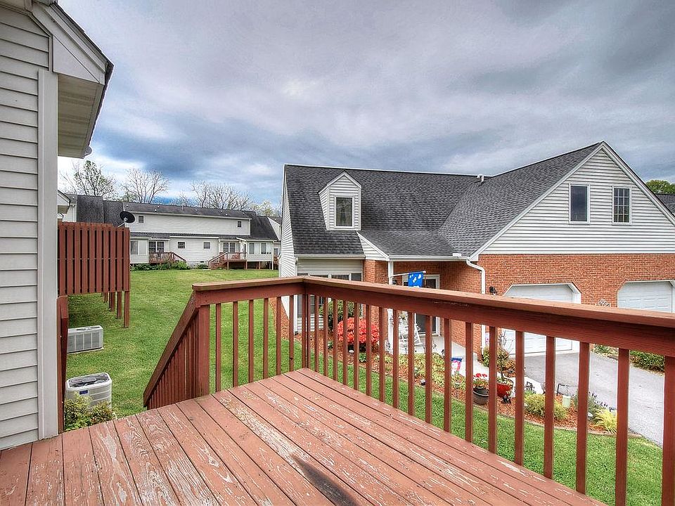 1st image of 1725 W Lakeview Dr Unit 73