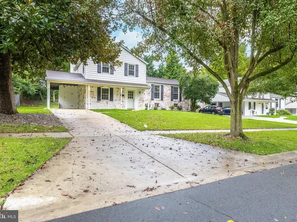 615 Smallwood Rd, Rockville, MD 20850