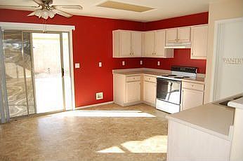 3rd image of 1022 S Somerset